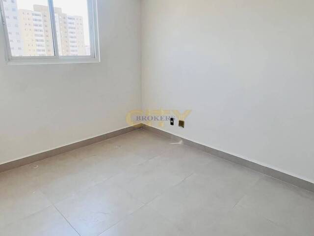 #2333 - Apartamento para Venda em Cuiabá - MT - 3
