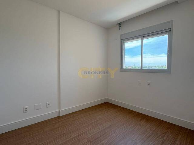 Apartamento para Venda em Cuiabá - 5