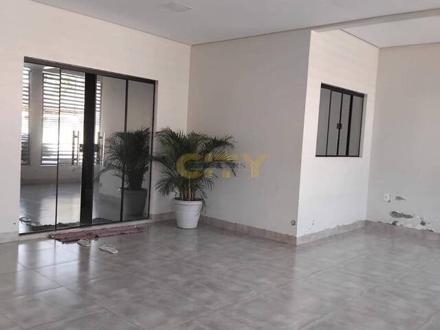 #2341 - Casa para Venda em Cuiabá - MT - 1