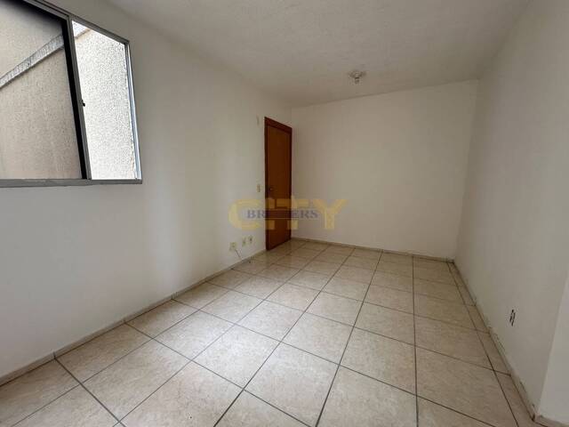 #2348 - Apartamento para Venda em Várzea Grande - MT - 2