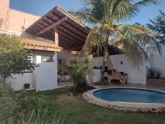 #2350 - Casa para Venda em Cuiabá - MT - 2